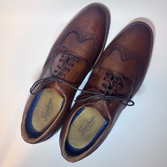 Florsheim cognac wing tipped Oxford shoes. - Picture 3 of 3